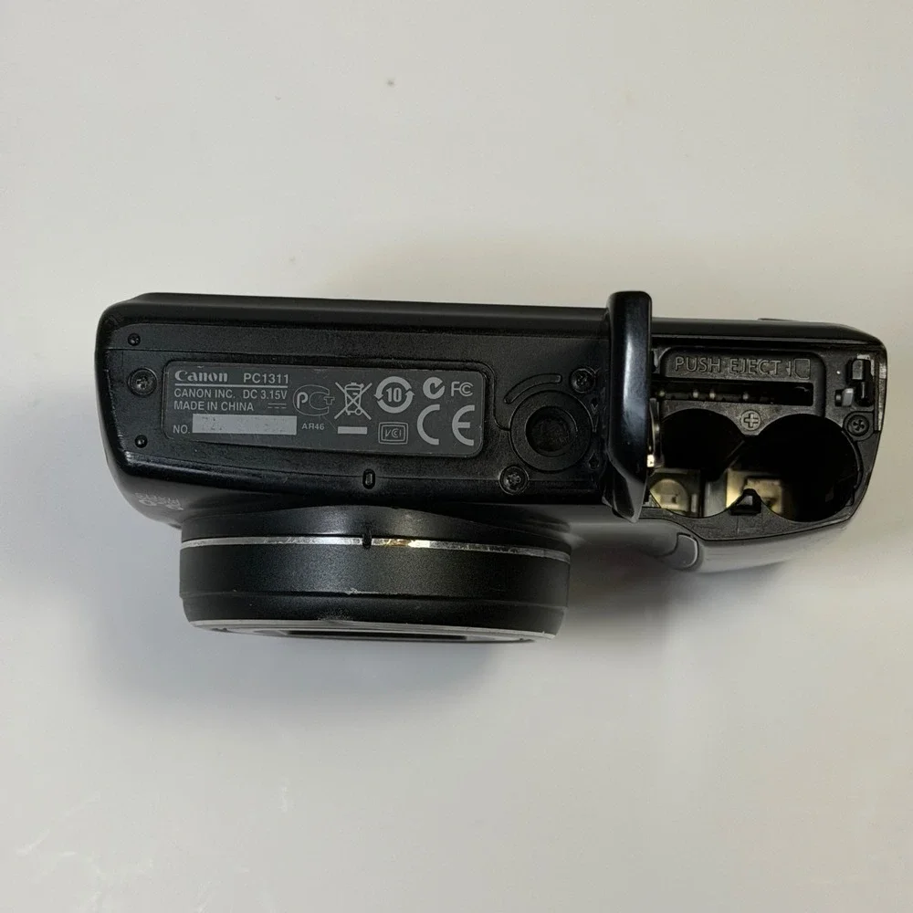 Canon PowerShot SX110 IS 9.0MP Digital Camera 10x Optical Zoom Black PC1311